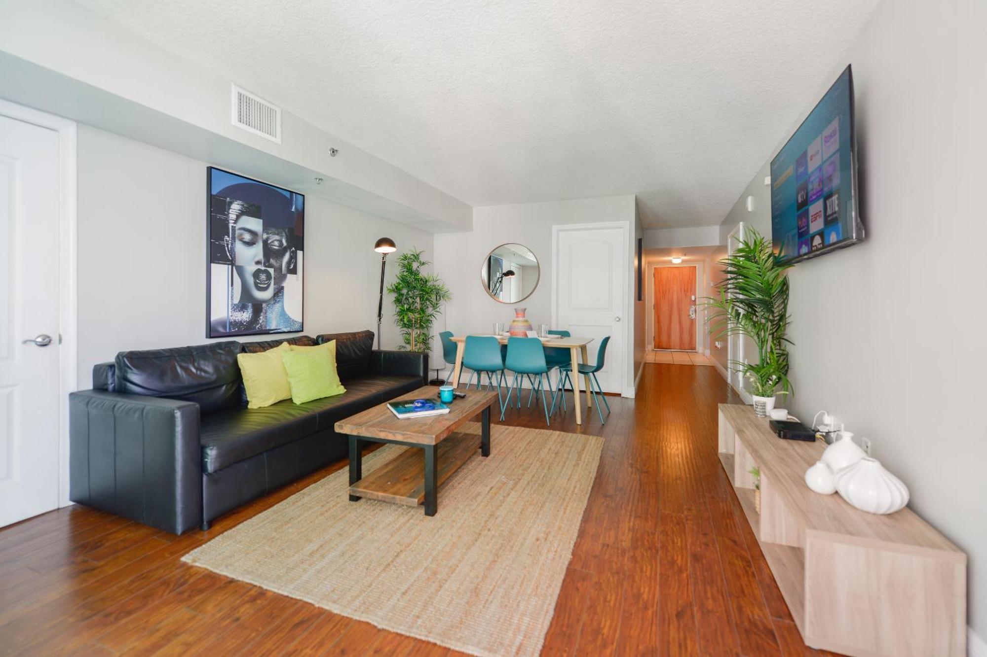 Amazing 3 Bedroom Condo At Brickell With Pool Miami Bagian luar foto
